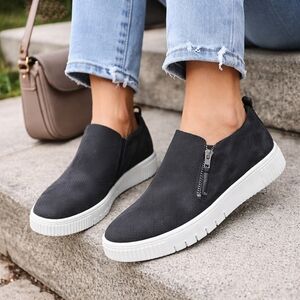 SOUL Naturalizer Black Slip-On Shoes Perforated Comfort Sneakers Platform Casual